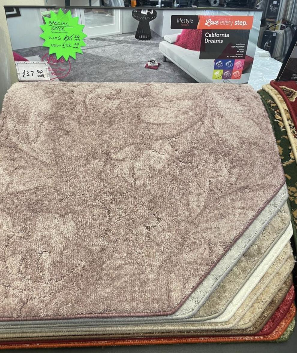 California Dreams £32 SQM